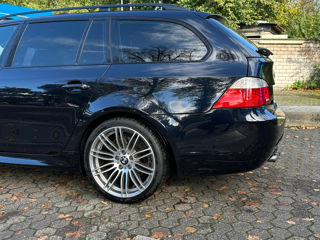 BMW 5 Series foto 3