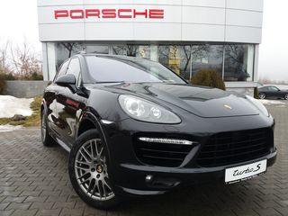 Porsche Cayenne foto 1