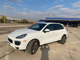 Porsche Cayenne foto 2