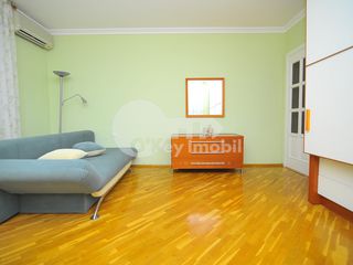 Apartament cu 4 camere în bloc nou, str. Petru Rareș, Centru, 275000 € ! foto 9