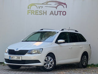 Skoda Fabia foto 2