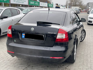 Skoda Octavia foto 3