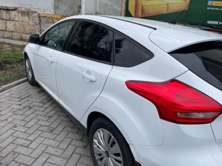 Ford Focus foto 8