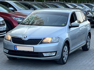 Skoda Rapid foto 1