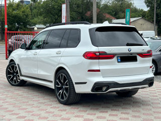 BMW X7 foto 3