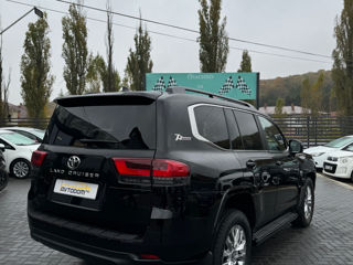 Toyota Land Cruiser foto 4