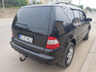 Mercedes ML Class foto 5