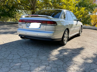 Subaru Legacy foto 3