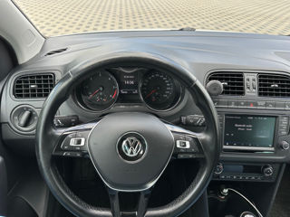 Volkswagen Polo foto 4
