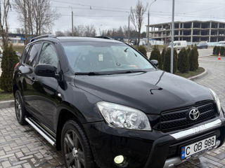 Toyota Rav 4 foto 2