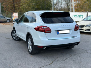 Porsche Cayenne foto 6