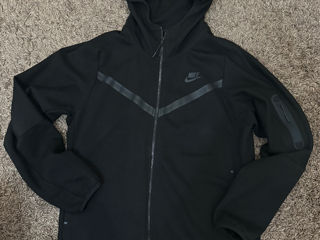 Nike tech hoodie foto 2