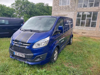 Ford Transit. Castum