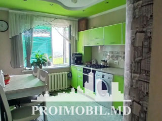 Apartament cu 2 camere, 49 m², Buiucani, Chișinău foto 4