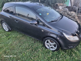 Opel Corsa foto 2