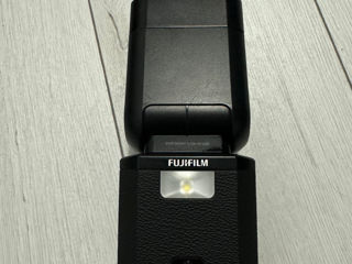 Fujifilm EF-X500