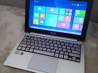 Zenbook Asus foto 2