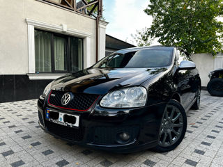 Volkswagen Jetta foto 1