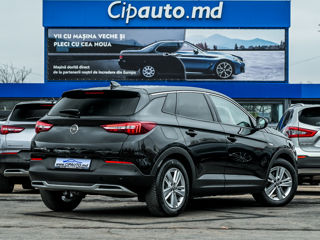 Opel Grandland X foto 2