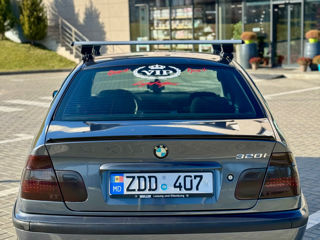 BMW 3 Series foto 6