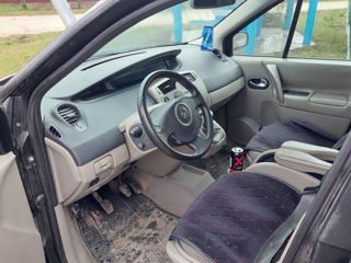 Renault Scenic foto 8