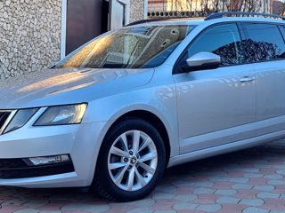 Skoda Octavia foto 8