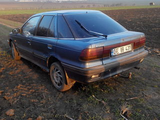 Mitsubishi Lancer foto 2