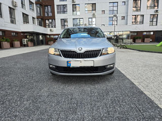 Skoda Rapid foto 2