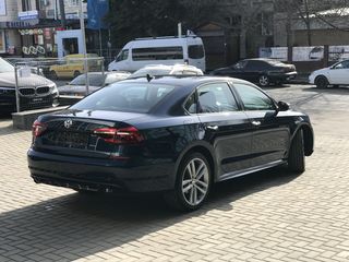 Volkswagen Passat foto 9