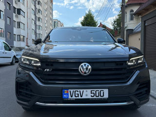 Volkswagen Touareg foto 2