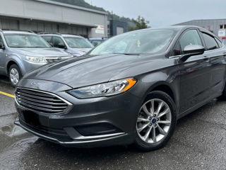 Ford Fusion foto 2