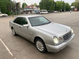 Mercedes E-Class