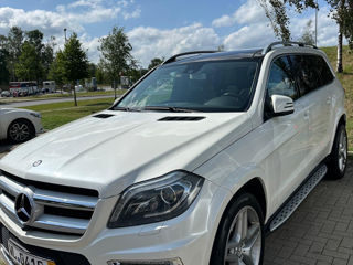 Mercedes GL-Class foto 9