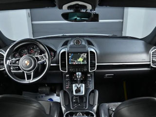 Porsche Cayenne foto 4