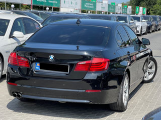 BMW 5 Series foto 3