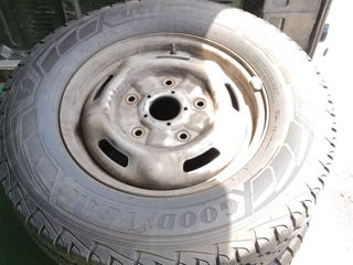 215/75 R16C foto 3