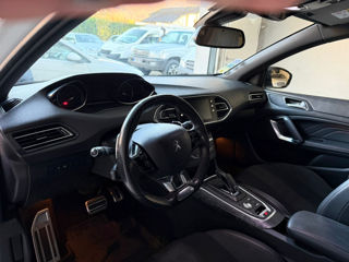 Peugeot 308 foto 10