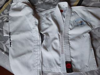Costum taekwondo