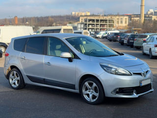 Renault Grand Scenic foto 4