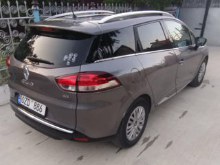 Renault Clio foto 2