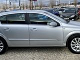 Opel Astra foto 6