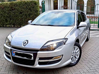 Renault Laguna foto 2