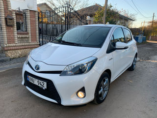 Toyota Yaris foto 2