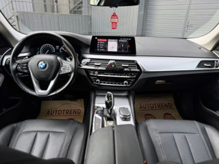 BMW 5 Series foto 5