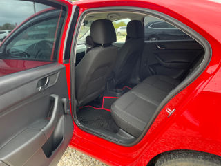 Skoda Rapid foto 8