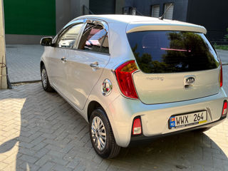 KIA Picanto foto 7