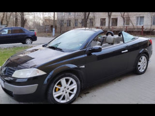 Renault Megane foto 2