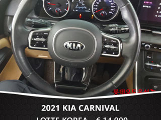 KIA Carnival foto 6