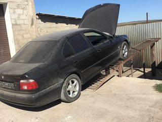 Продам запчасти на BMWE30/ E34/E36/E38/E39/E46/E60/X5