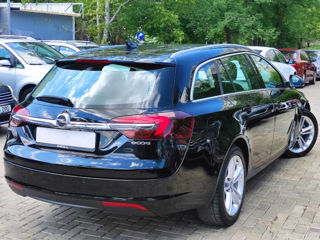 Opel Insignia foto 9